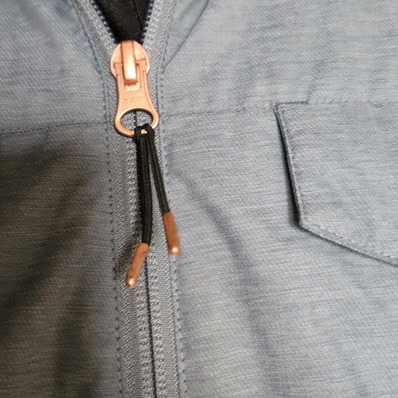 Levi's flap/cargo pockets puffer gray shirt Jacket/shacket  Sz M - Picture 9 of 13